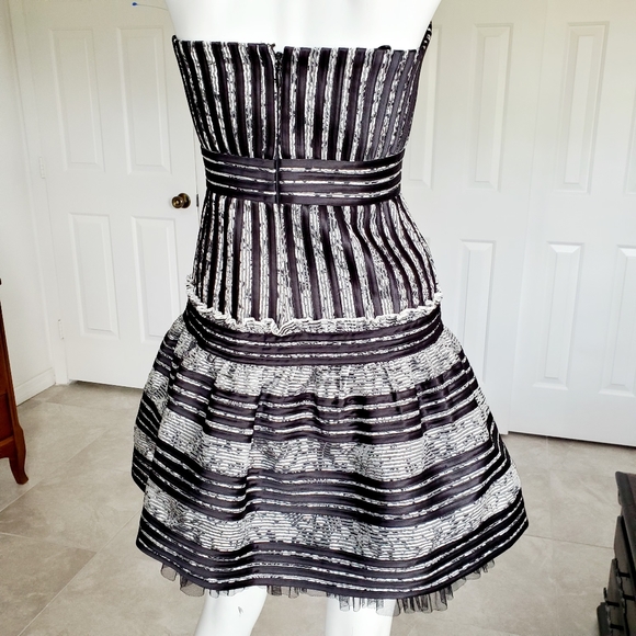 BCBGMAXAZRIA cocktail dress 6 black and white - Picture 4 of 8